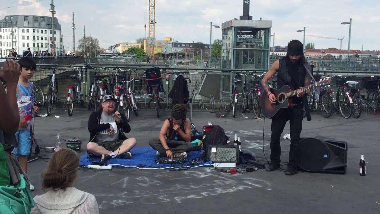 LSMB 006 - Le Sxantanas / Infidelix / Fresh - April 9 2016 [Live Street Music Berlin]