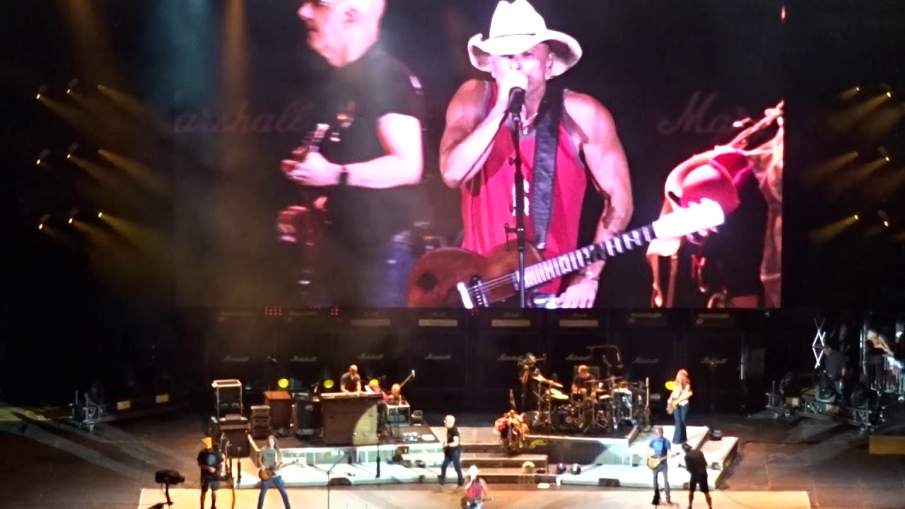 Kenny Chesney Live Metlife Stadium Beer in Mexico YouTube