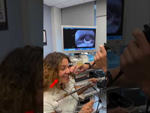 تحقق الطبيب من حلق عازفة الناي Shorts 