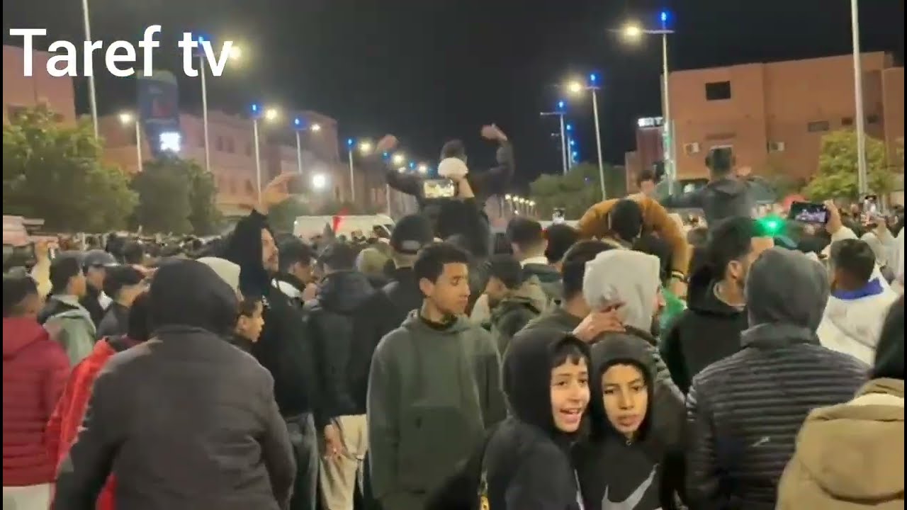 فرحة مدينة  بوعرفة  بفوز الفريق  الوطني