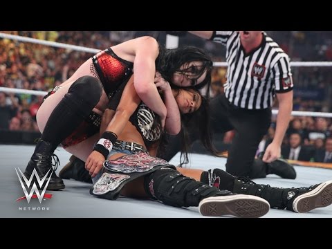 WWE Network: Paige vs. AJ Lee - SummerSlam 2014
