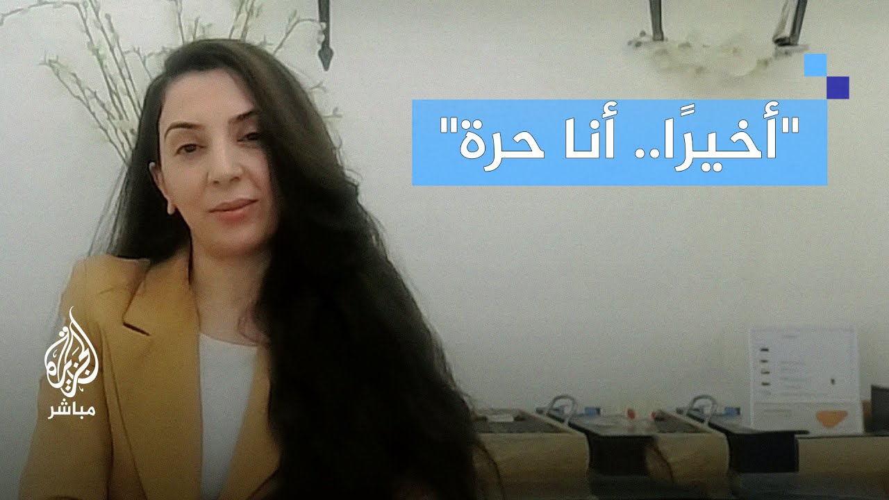 قصة الإعلامية المندسة مقدمة برنامج (عنزة ولو طارت).. من القناع إلى العلن