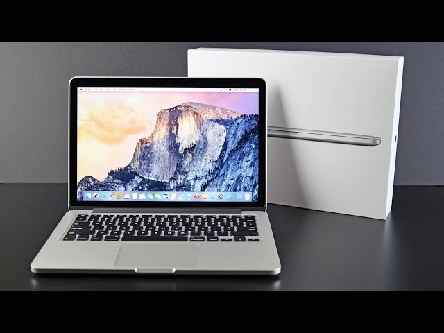 Apple MacBook Pro 13-inch with Retina Display (2015): Unboxing