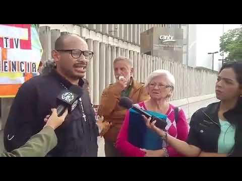 @CarlosJRojas13: "Protestamos en Cantv ante fallas de internet y cobro de reparaciones en dólares"