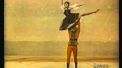 NUTCRACKER Snow Pas de Deux - Patricia McBride and...