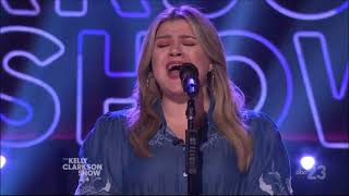 Kelly Clarkson Sings &quot;Rescue&quot; By Lauren Daigle Live Concert Performance March 24, 2022 HD 1080p