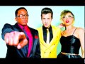 You gave me nothing - Mark Ronson and the Business International