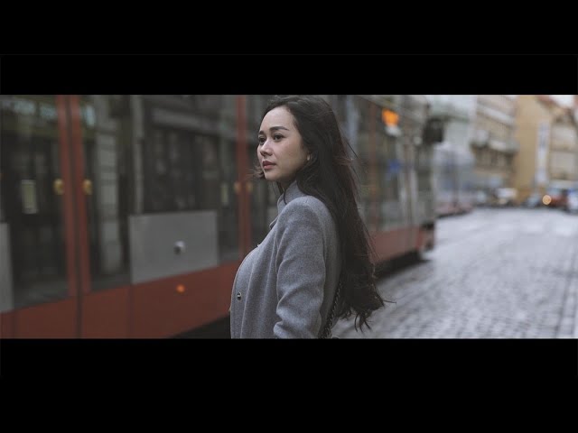 Aura Kasih - Long Distance (Official Music Video) class=