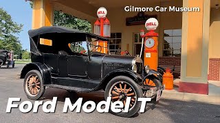 Ретромобиль - Ford Model T - на заправке