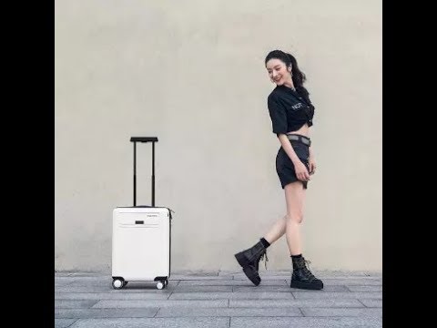 Умный чемодан Xiaomi COWAROBOT smart travel Suitcase. Xiaomi Cowarobot Intelligent Travel Suitcase