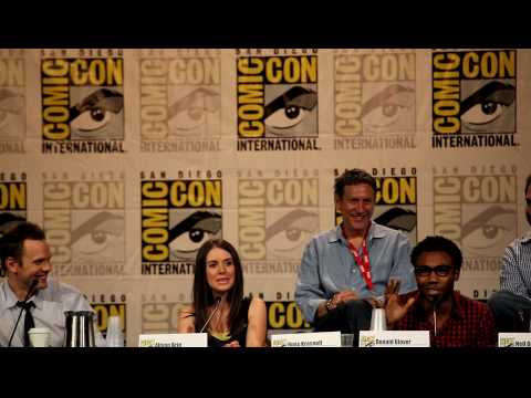 Donald Glover (Troy) does homeless man at Comic-Con, Community Panel 2010