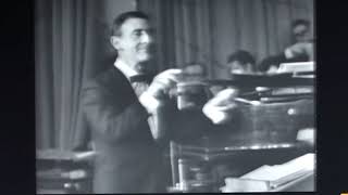 Joe Dassin présenter le gala des trophées du premier MIDEM 1967 (fragment)