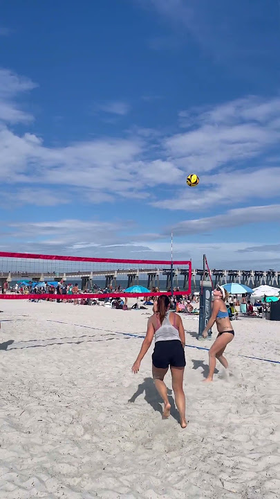 She flexed on em #womensbeachvolleyball #volleyball #beachsport #volleyballworld #beachvolleyball #b