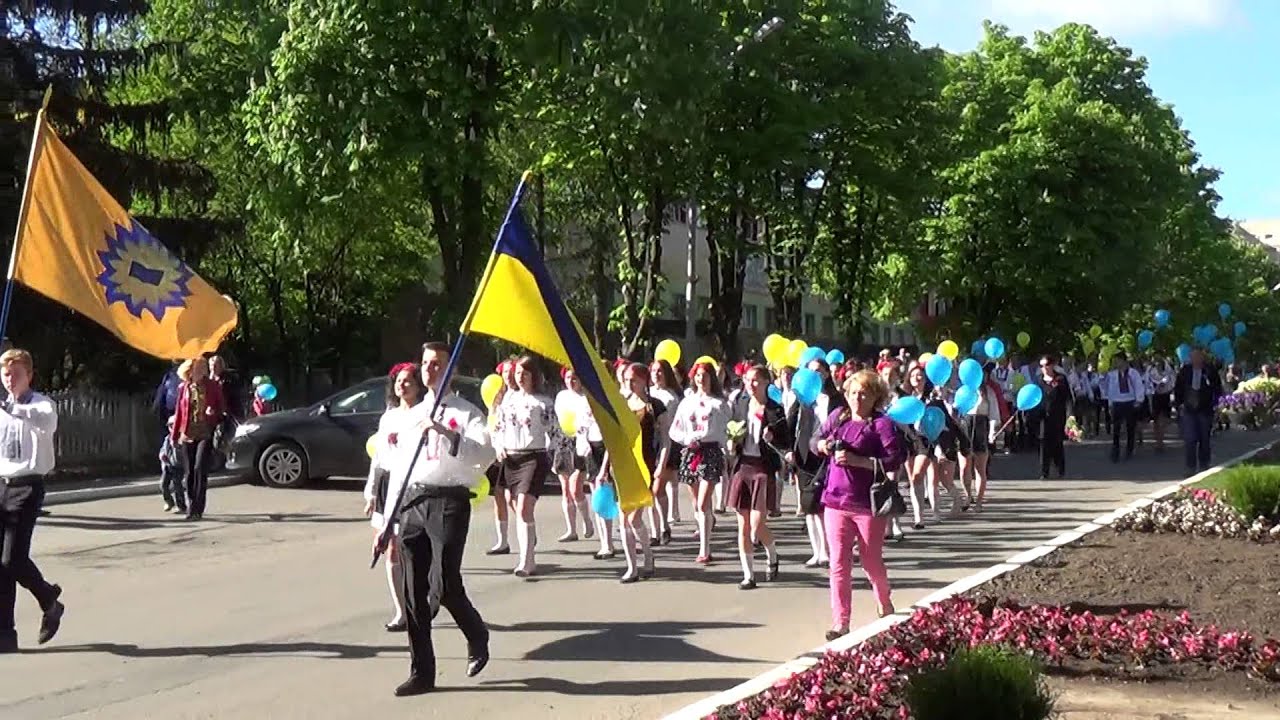 Ладижин. 9 травня. Урочиста хода.