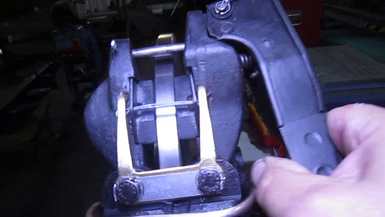 Jaguar XK 150 body repairs & XJ6 Rear brakes set up YouTube