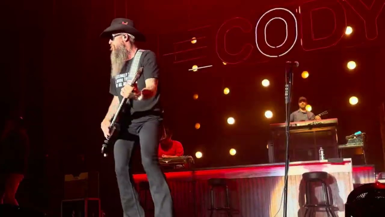 Cody Jinks live at The Wharf - Orange Beach, AL