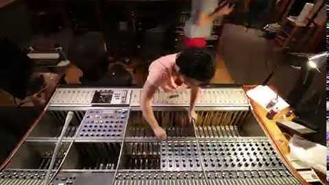 Neve Reassembly Timelapse