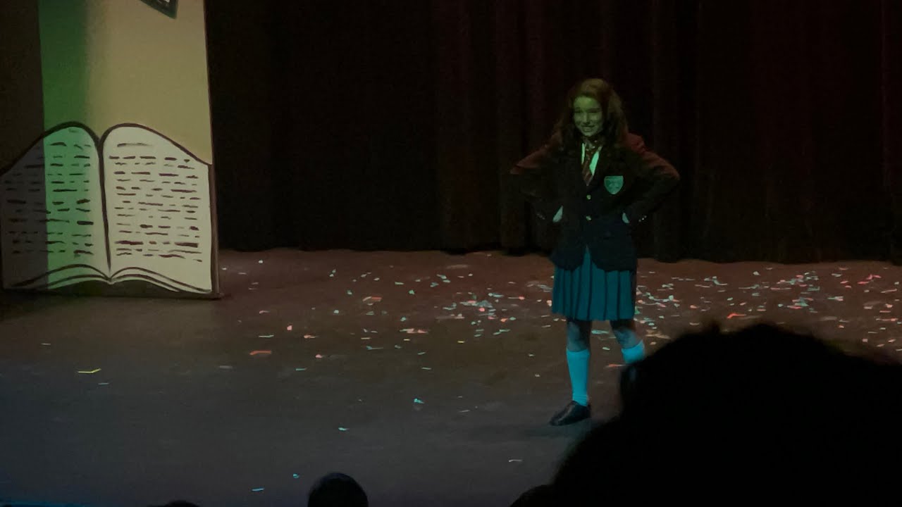 MATILDA THE MUSICAL bows YouTube