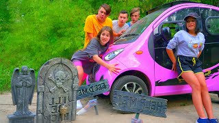 Wild ROAD to Summer camp!! Who pranked girls?