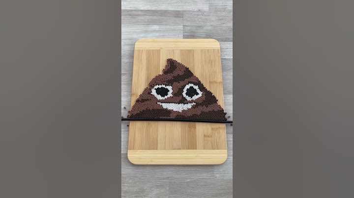 The Poop Emoji 💩 Bead Art in Reverse #shorts