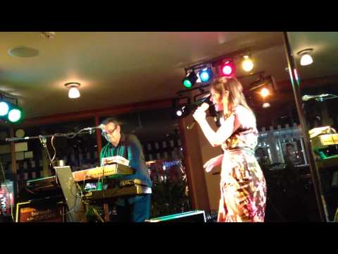 essence-live-duo---essex-wedding-music-entertainment,-live-band/duo-don't-stop-believing