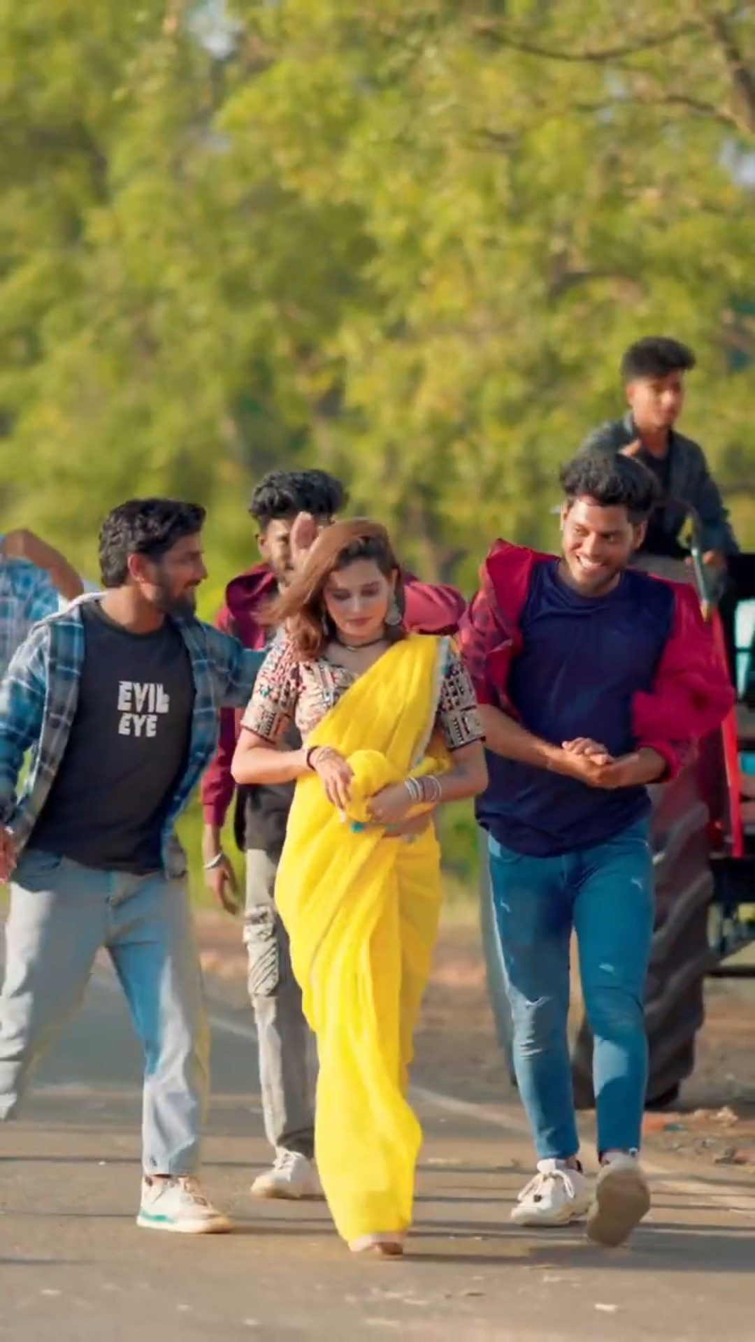 😢ಯಾಕೋ ಬೇಜಾರು - ShareChat