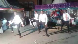 kidogo dogo dancer daimond ft psquare(1)