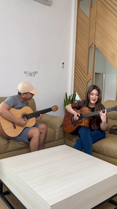 Cewek Tercantik di Kelurahan (duet with @radityadika ) 🎸🎸