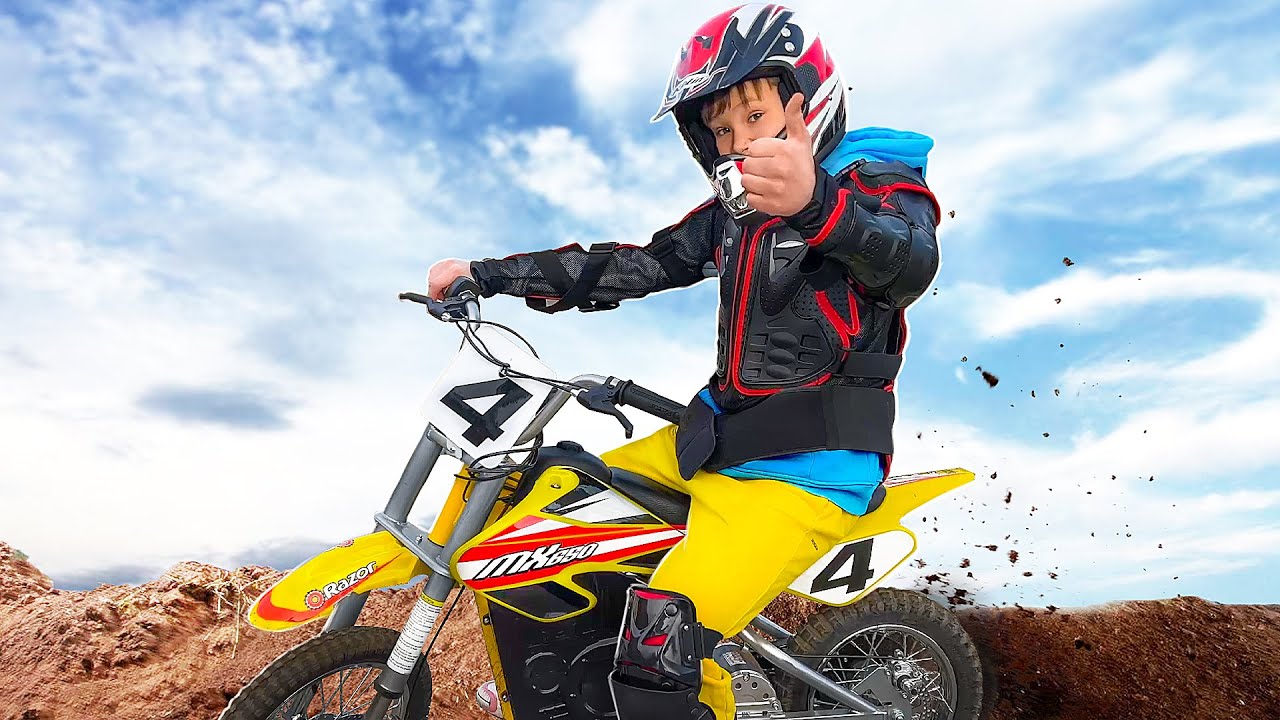 Motobike Razor for Max - YouTube