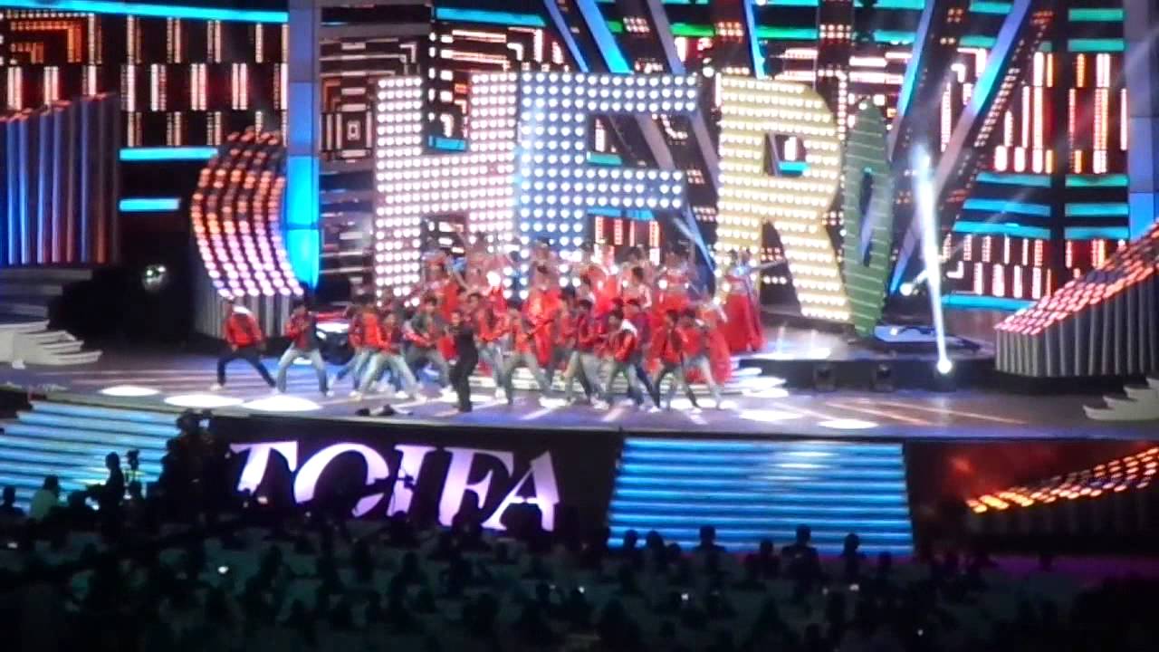 Toifa Bollywood Awards 2016 dubai HD,  Amitabh, Shahrukh, Salam, kareena, yo yo, Ranveer & Varun