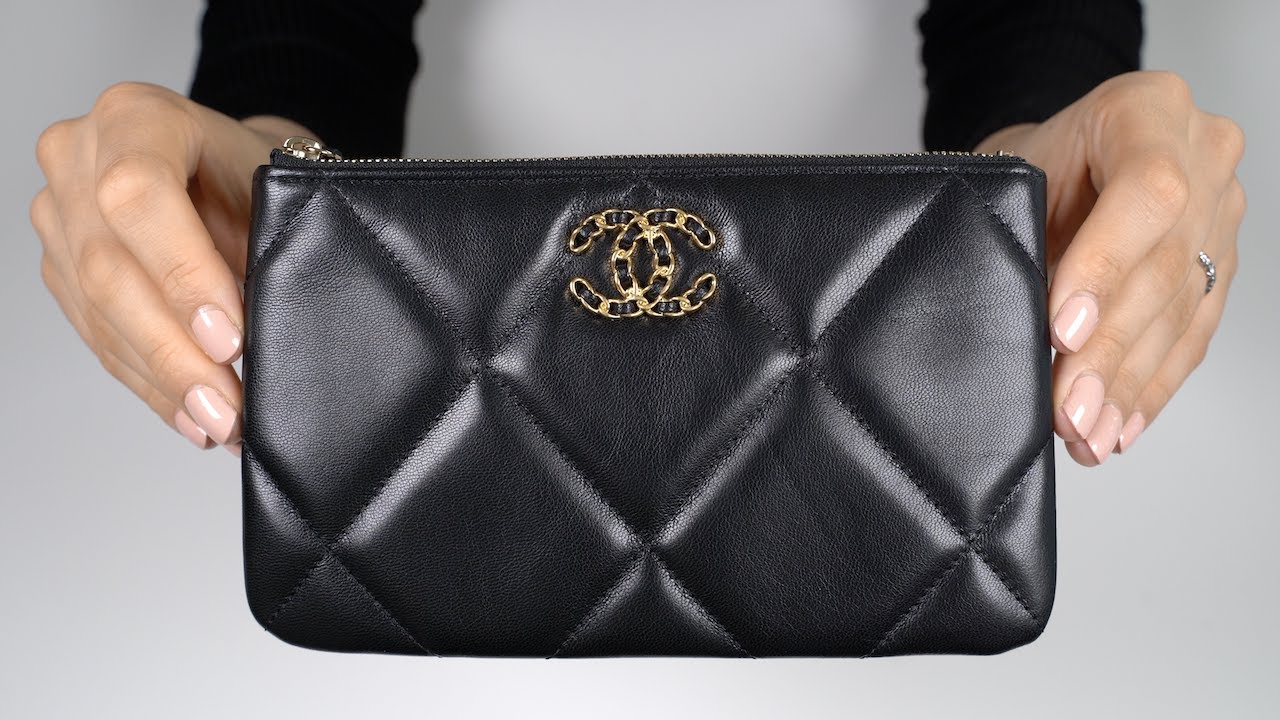 chanel 19 pouch