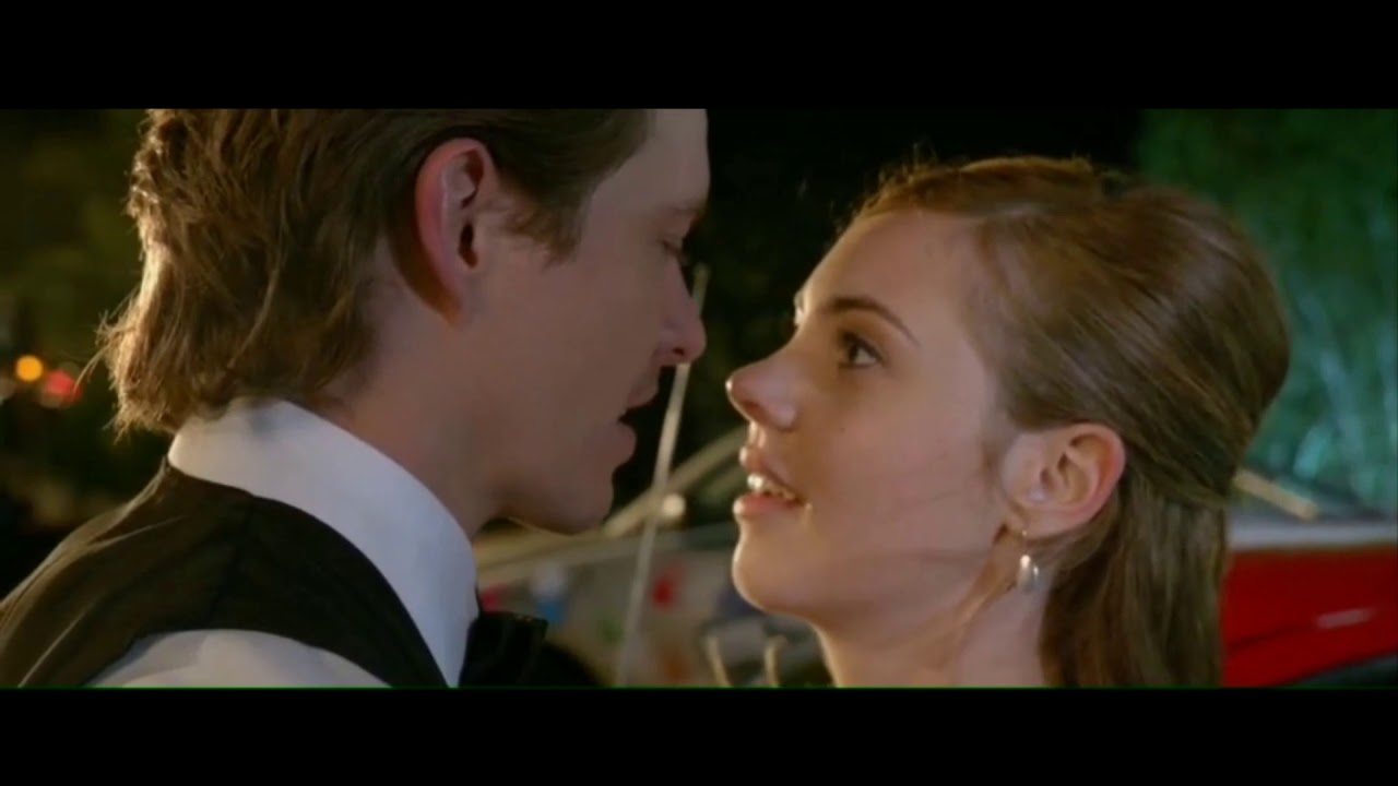 Billy & Lucy // Las Vueltas del Amor // Spin Out