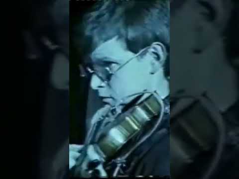 Grey Echoes   #PostPunk #Coldwave #Darkwave #NewWave #UndergroundMusic #PostPunkEspañol #Visualizer