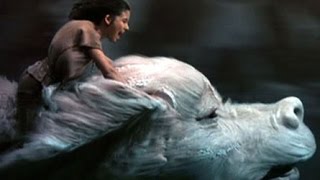 Neverending Story - Falkor Flight [HD]