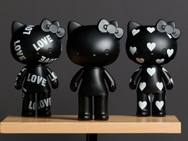 S$229.90 Hello Kitty Black Series Singapore Launch: First Look