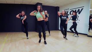 Lady Latin Dance Fusion - Salsa & Bachata with Eva