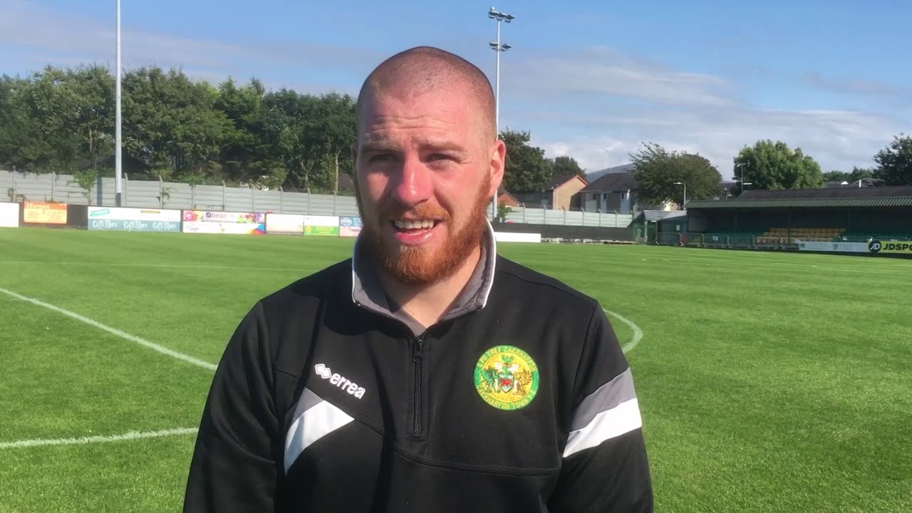 Cyfweliad gyda Nathan ar ol gem Caernarfon a Cefn Druids 26.8.2019