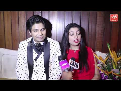 singer-ankit-tiwari-celebrates-his-wife's-birthday-with-friends-and-family-|-yoyo-times