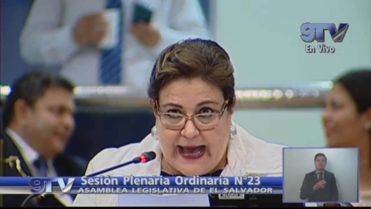 MARGARITA ESCOBAR elton john