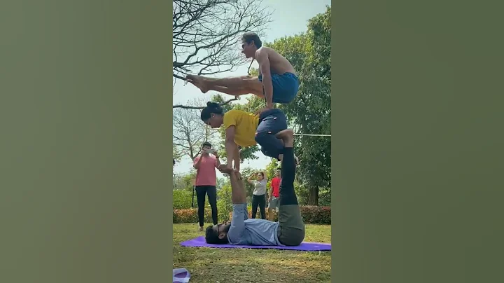 Trivalent! #Urbanacroyogi #Acroyoga #Yoga #Gymnastics #Acrobatics #Shorts #short #reels