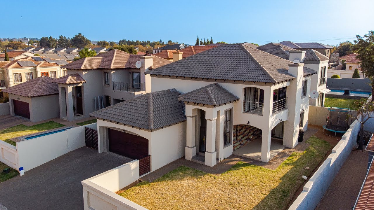 Exquisite 4 Bedroom Home | R 3 399 000.00 | Summerset, Midrand.