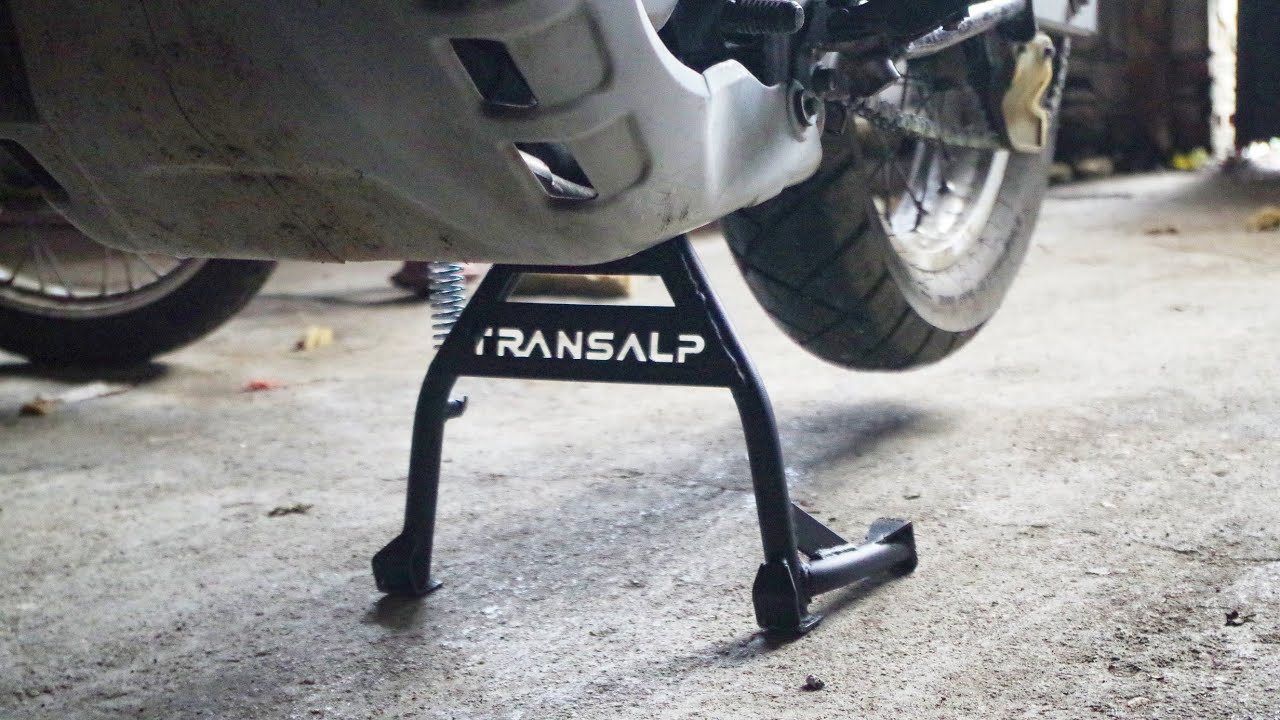 ΤΟΠΟΘΕΤΗΣΗ ΚΕΝΤΡΙΚΟΥ STAND ΣΕ HONDA TRANSALP XLV 600 - INSTALLATION MAIN STAND HONDA TRANSALP 600