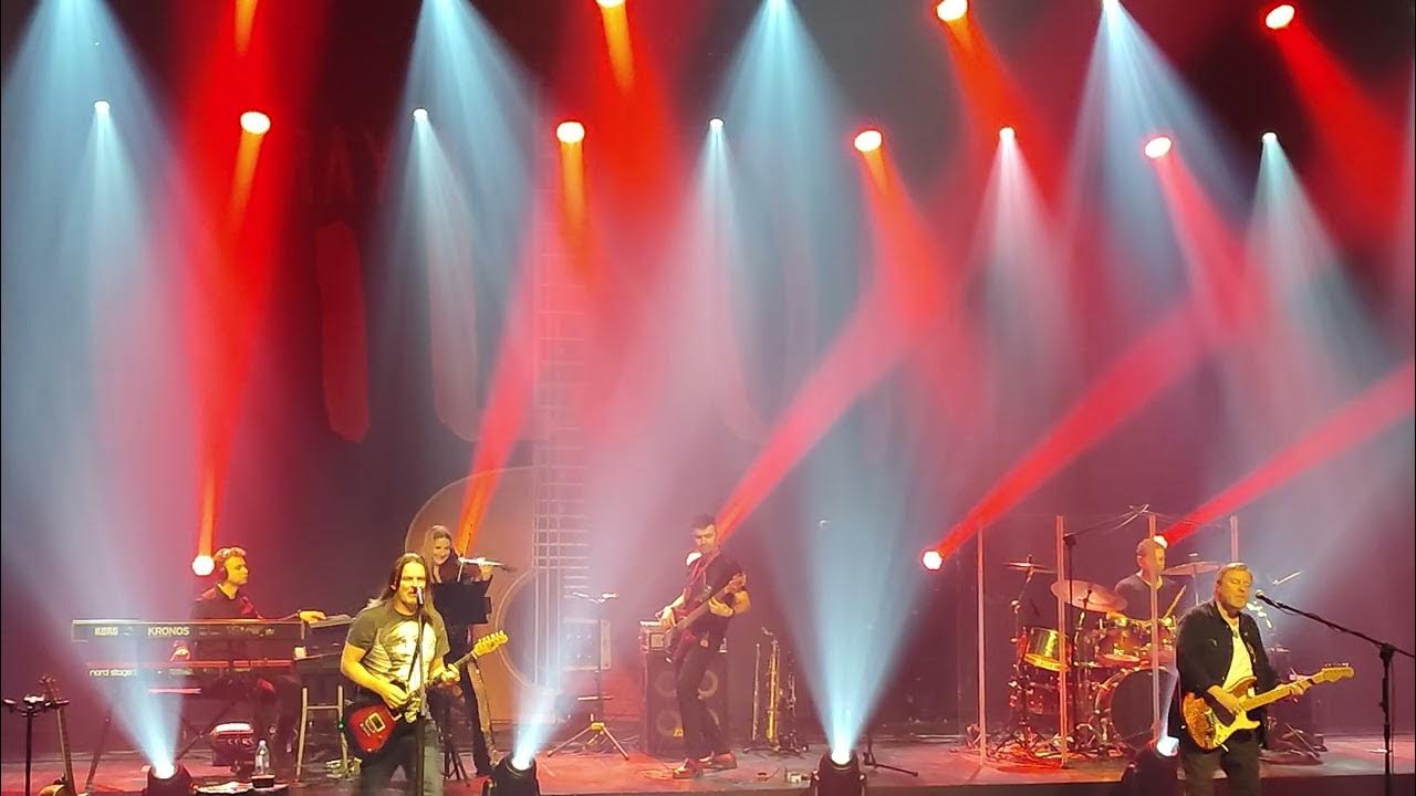 Ray Wilson Land of Confusion live Toruń YouTube Music