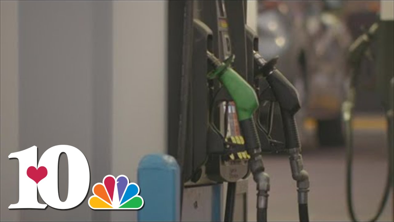 AAA: Gas prices fall to $3.44 per gallon in Tennessee - YouTube