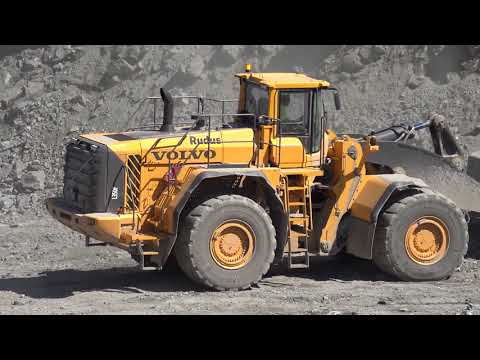 ☎️volvo-l350f-wheel-loader-vs-volvo-ec-380-dl-excavator