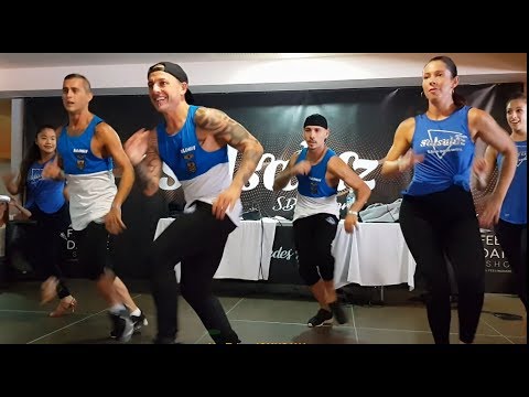 TROPICAL GEM WORKSHOP PASOS LIBRES SALSA [UN TIPO LIBERADO] EN SALSALUZ 2019