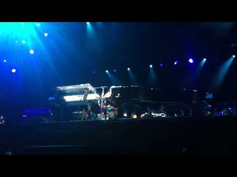 Stevie Wonder ACL 2011- I Believe (if I fall in love it will be forever)