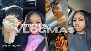 VLOGMAS WEEK 4: christmas day, trying starbucks holiday drink, what i got for christmas, more