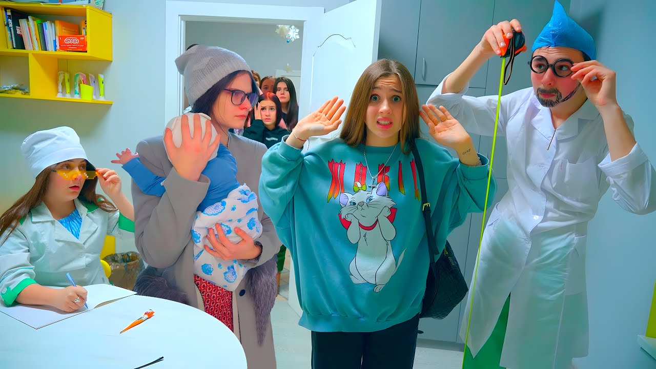 ЛЕКАРСКИ ПРЕГЛЕД у Bunny школи! 😮🚑 Школарци се плаше лекара | Школска авантура | Диана Схов