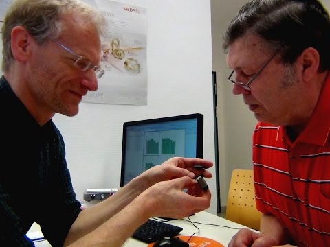 Video: Stellen Cochlea-Implantate das normale Hören wieder her?